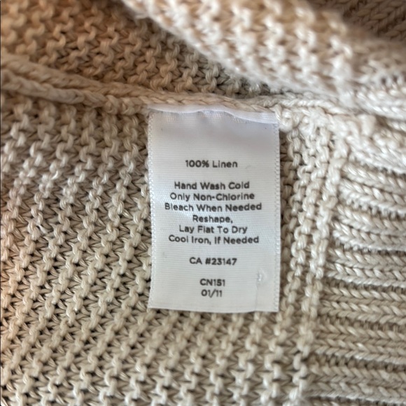 Talbots Woman Cream Short Sleeve Cardigan 2X - Picture 4 of 9